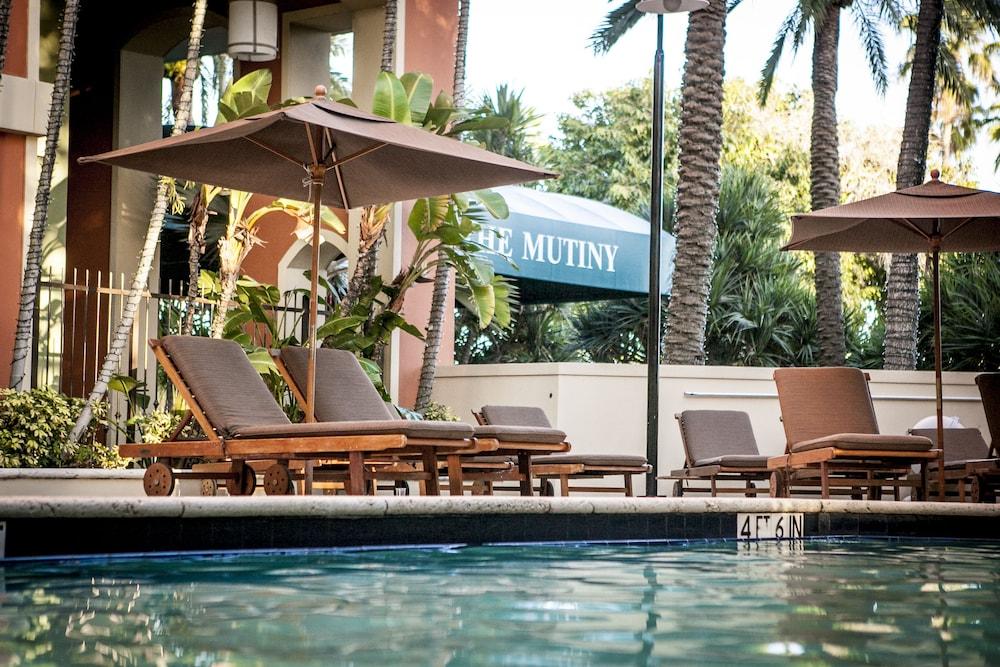The Mutiny Luxury Suites Hotel Miami Exterior photo