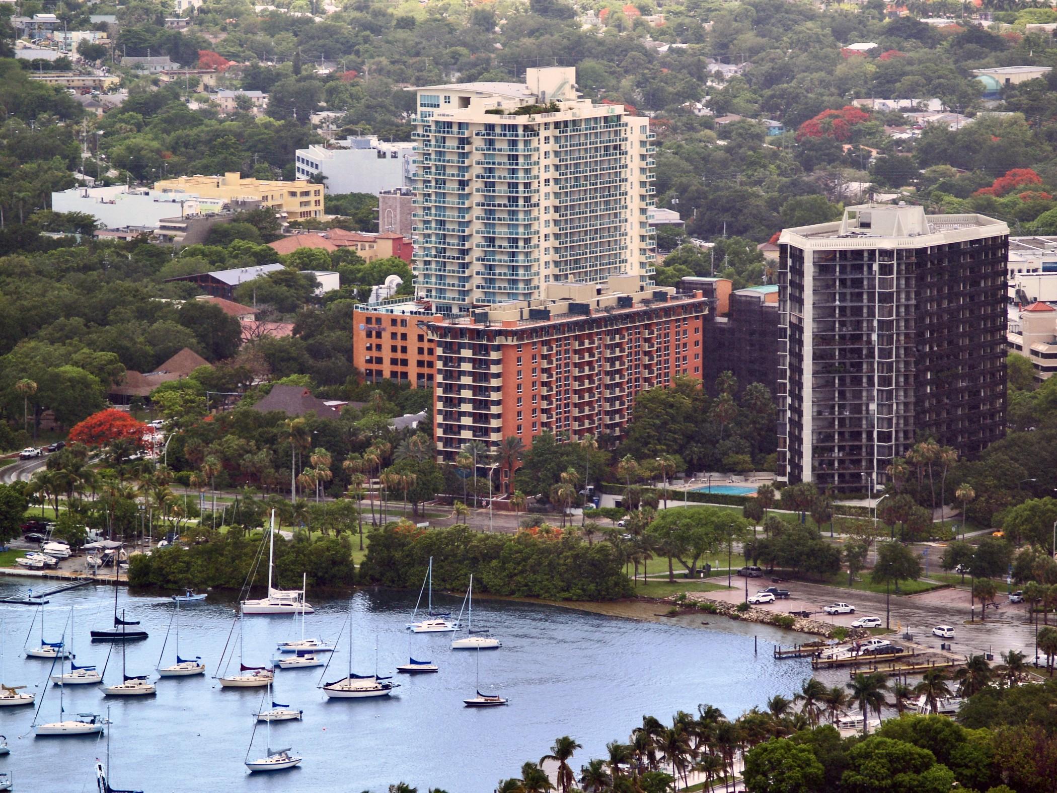 The Mutiny Luxury Suites Hotel Miami Exterior photo