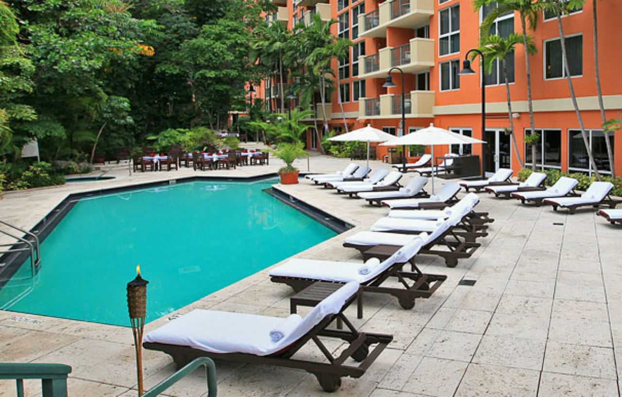 The Mutiny Luxury Suites Hotel Miami Exterior photo